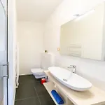 Kamr'ca Διαμέρισμα