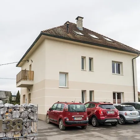 Kamr'ca Apartment Ljubljana