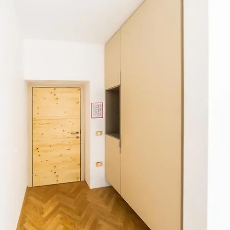 Apartment Kamr'ca *